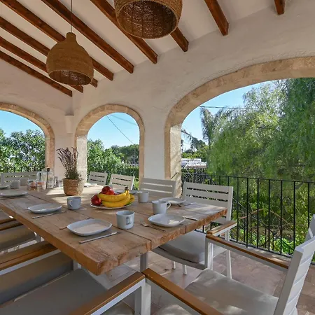 Buganvillas Villa